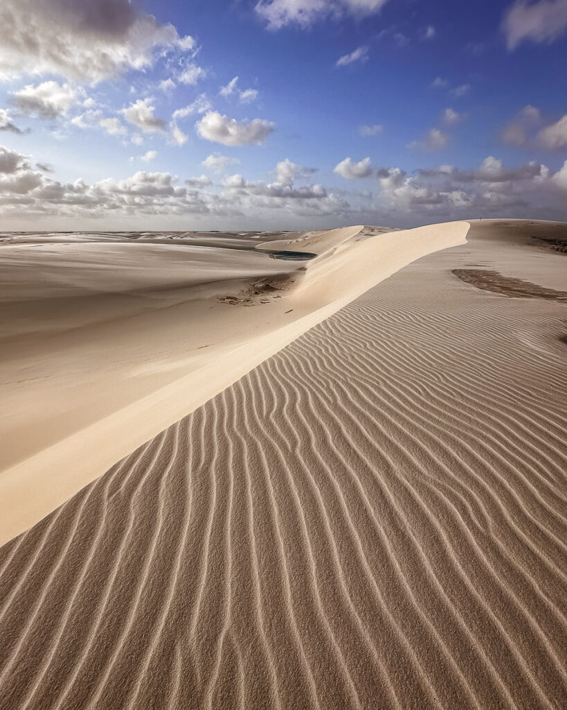 América do Sul, BR, BRA, Brasil, Brasil nordeste, Céu Azul, Lençóis Maranhenses, PR, Paraná, Sand dunes, ambiente, areia, arte fotográfica, arte visual, belezas naturais, blue sky, brazil northeast, cenário natural, contemporary photography, decorative photography, decoração de interiores, desert, deserto, design de ambientes, dunas, ecotourism, ecoturismo, environmental photography, fine art print, fotografia contemporânea, fotografia de paisagens, fotografia decorativa, fotografias de ambiente, geografia do Brasil, geography of Brazil, home decor, impressão fine art, interior design, lagoa, lagoon, landscape, landscape photography, natural beauty, natural scenery, nature, natureza, paisagem, photographic art, reflections, reflexos, sand, tourism in brazil, travel, turismo no Brasil, viagem, visual art