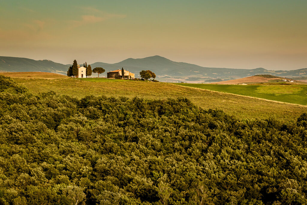 Europa, Itália, Toscana, Tuscany, Tuscany landscapes, arte exclusiva, arte fotográfica, arte para parede, artistic photography, authorial photography, black and white photography, colorful photography, contemporary photography, decorative frames, decoração com fotos, decoração sofisticada, exclusive art, fine art photography, fine art print, fotografia artística, fotografia autoral, fotografia colorida, fotografia contemporânea, fotografia de natureza, fotografia de paisagem, fotografia em preto e branco, fotografia fine art, fotografia minimalista, fotografia para escritórios, fotografia para hotéis, fotografia para restaurantes, fotografia premium, fotos para decoração, impressão fine art, italia, landscape photography, minimalist photography, nature photography, photo decoration, photographic art, photography for hotels, photography for offices, photography for restaurants, photos for decoration, premium photography, quadros decorativos, sophisticated decor, wall art