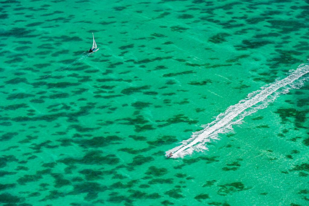 América do Sul, BR, BRA, Brasil, Cabedelo, Joao pessoa, João Pessoa, PB, Paraíba, aerial, aerial photography, areia vermelha, areia vermelha island, background, beach, beautiful, blue, boat, boats, brazil, brazilian beach, brazilian coast, brazilian northeast, cabedelo, camboinha, coast, coastline, corals, destinations, foto aérea, fotografia aerea, ilha de areia vermelha, island, landscape, natural swimming pool, northeast coast, northeastern coast, ocean, paradise, paraiba, paraíba, praia, red sand, reef, reefs, sand, sandbank, sea, seascape, seashore, shore, shoreline, sky, summer, sunny, tourism, touristic, travel, tropical, turquoise