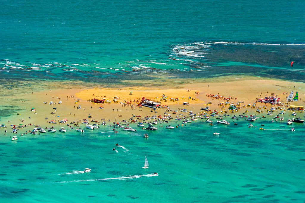 América do Sul, BR, BRA, Brasil, Cabedelo, Joao pessoa, João Pessoa, PB, Paraíba, aerial, aerial photography, areia vermelha, areia vermelha island, background, beach, beautiful, blue, boat, boats, brazil, brazilian beach, brazilian coast, brazilian northeast, cabedelo, camboinha, coast, coastline, corals, destinations, foto aérea, fotografia aerea, ilha de areia vermelha, island, landscape, natural swimming pool, northeast coast, northeastern coast, ocean, paradise, paraiba, paraíba, praia, red sand, reef, reefs, sand, sandbank, sea, seascape, seashore, shore, shoreline, sky, summer, sunny, tourism, touristic, travel, tropical, turquoise